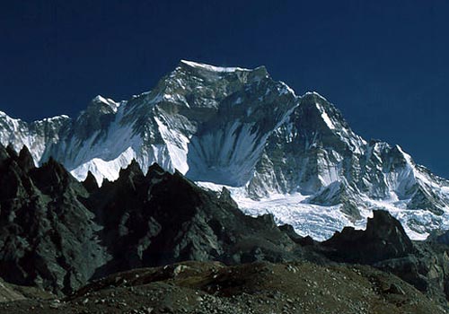 Gyachung Kang